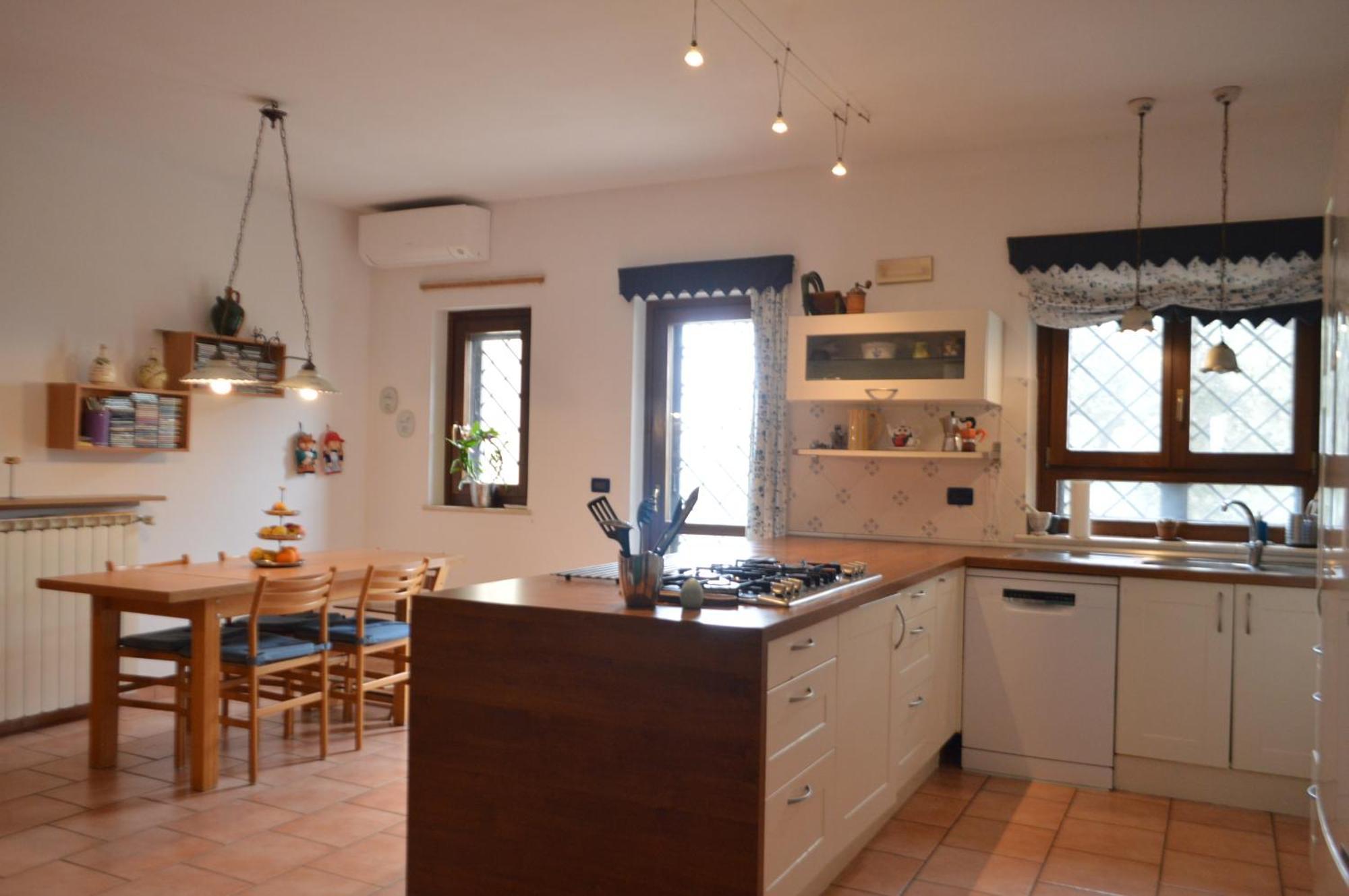 Villa Collebelvedere - Near Rome With Home Restaurant 法拉因萨比纳 外观 照片