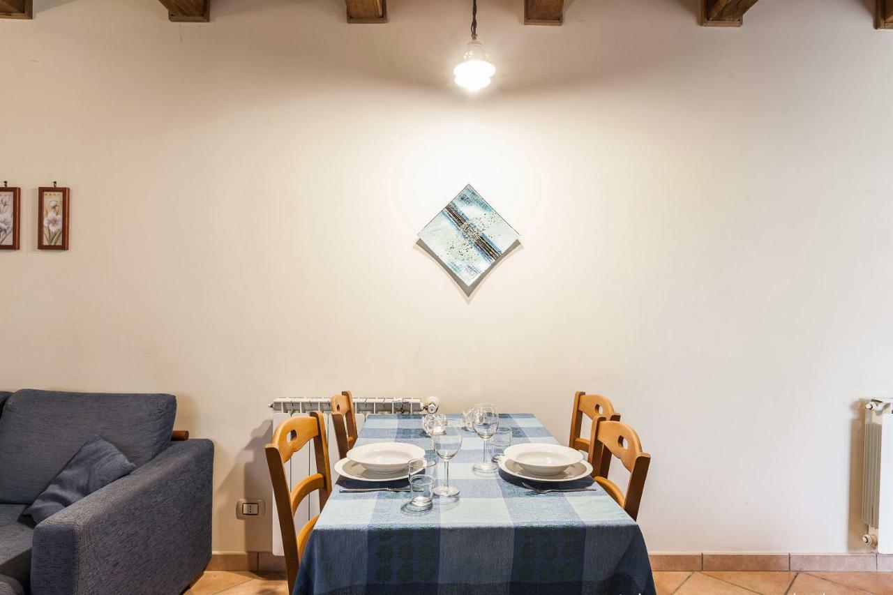 Villa Collebelvedere - Near Rome With Home Restaurant 法拉因萨比纳 外观 照片